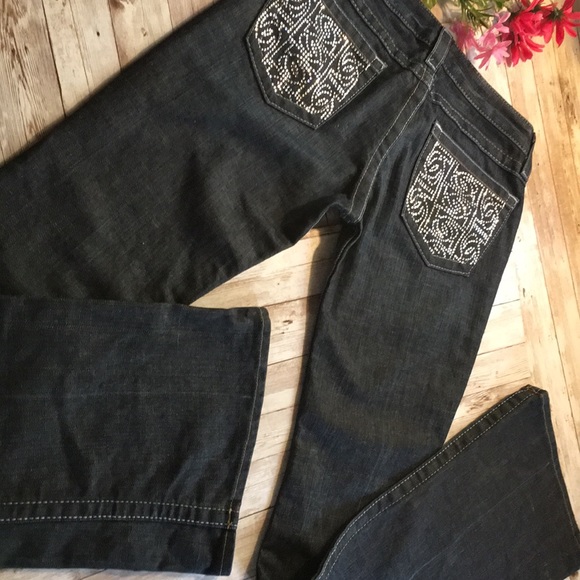 Bebe jeans dark wash size 27. in good condition - Picture 10 of 13